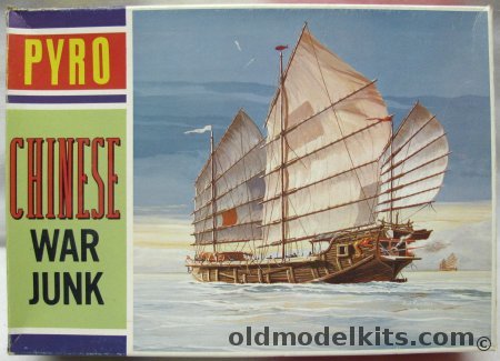 Pyro Chinese War Junk, B258-125 plastic model kit